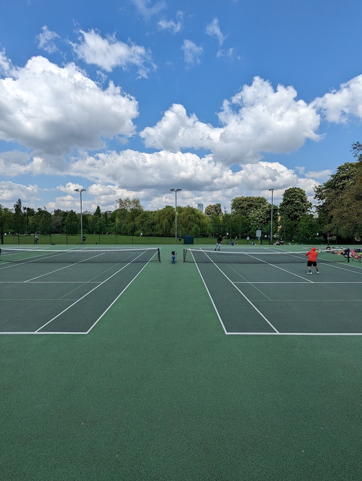Clissold Park